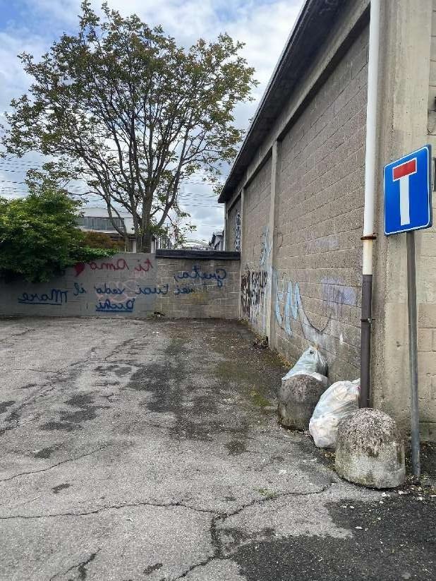 Immobile commerciale · Trezzano sul Naviglio (Milano)
