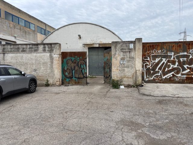 Immobile industriale · Modugno (Bari)
