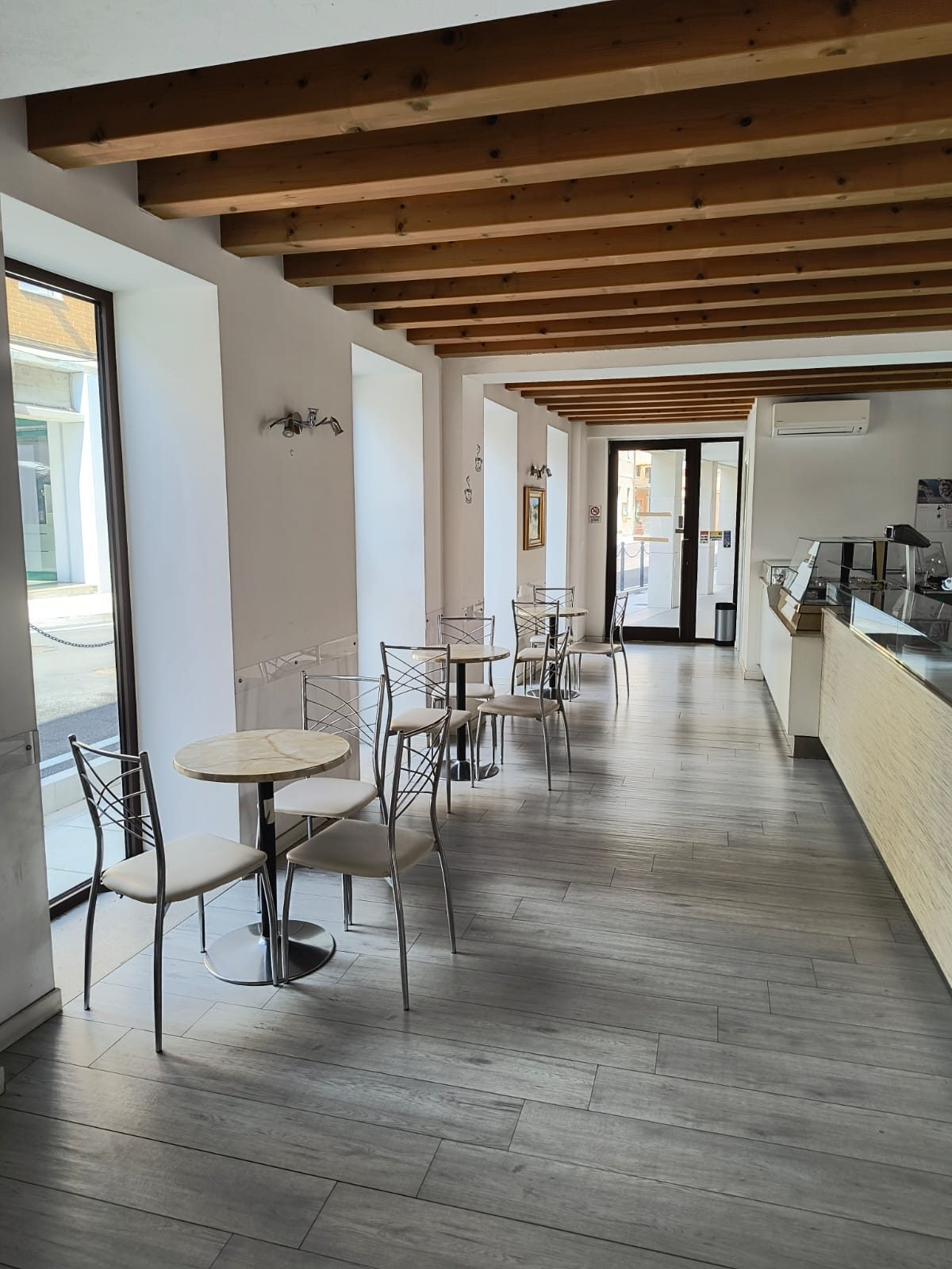 Immobile commerciale · Aviano (Pordenone)