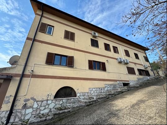 Immobile residenziale · Tarano (Rieti)