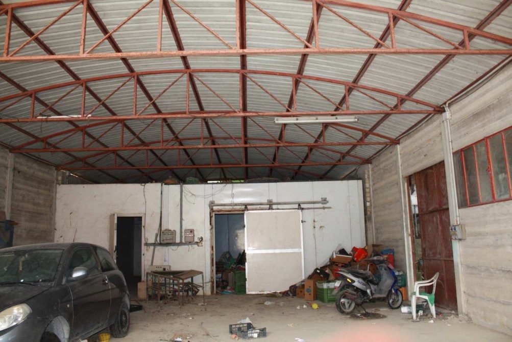 Immobile commerciale · Petritoli (Fermo)