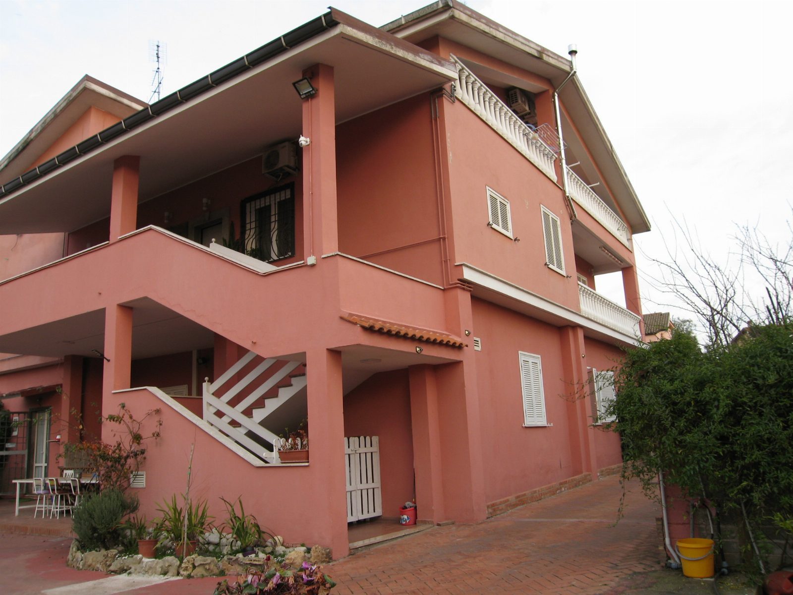 Immobile residenziale · Lanuvio (Roma)
