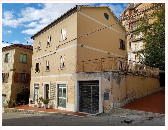 Immobile residenziale · Montegranaro (Fermo)
