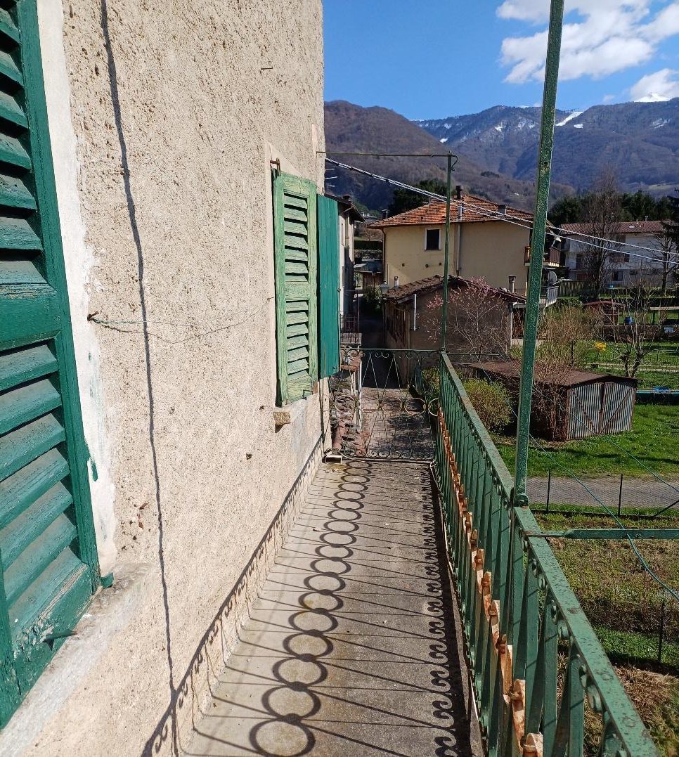 Immobile residenziale · Primaluna (Lecco)