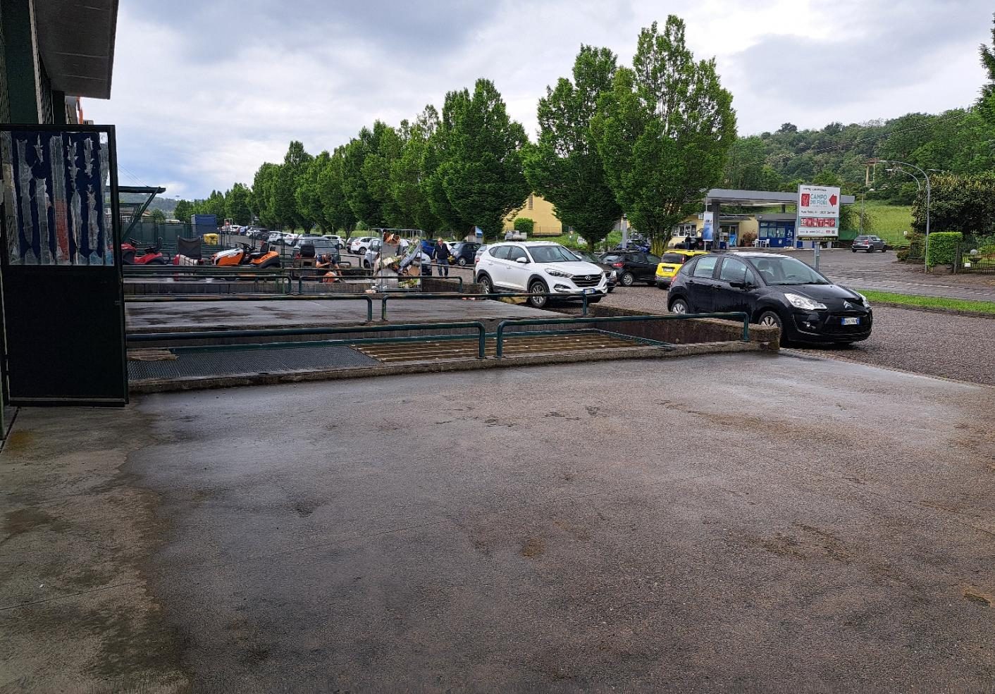 Immobile industriale · Besozzo (Varese)