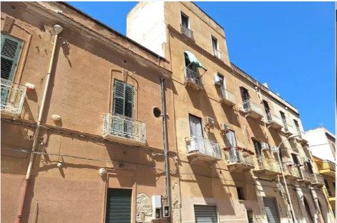 Immobile commerciale · Trapani (Trapani)