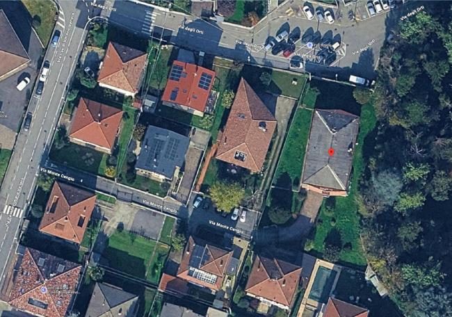 Immobile residenziale · Scanzorosciate (Bergamo)