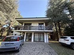Immobile residenziale · Vimercate (Monza e della Brianza)