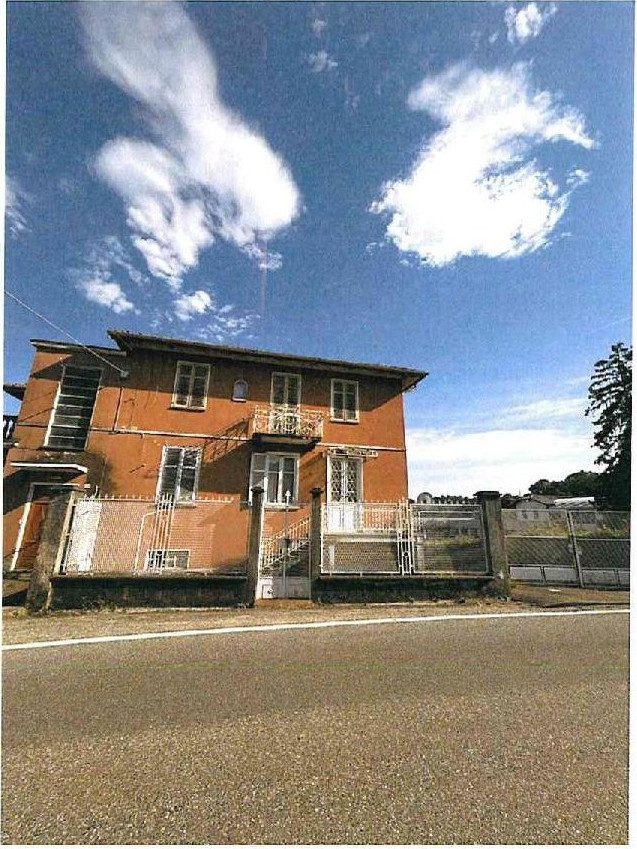 Immobile residenziale · Camburzano (Biella)