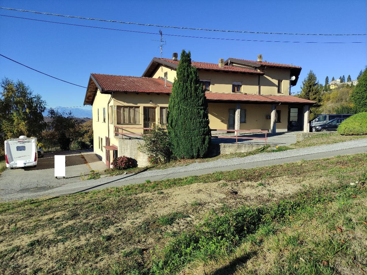 Immobile residenziale · Mombarcaro (Cuneo)