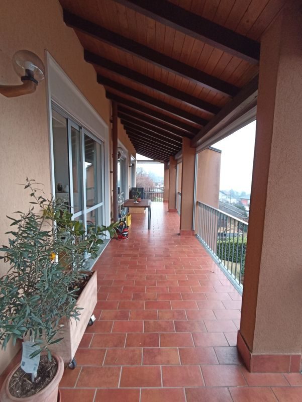 Immobile residenziale · Arizzano (Verbano-Cusio-Ossola)