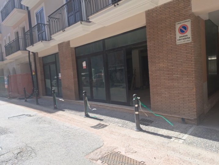 Immobile commerciale · Atripalda (Avellino)