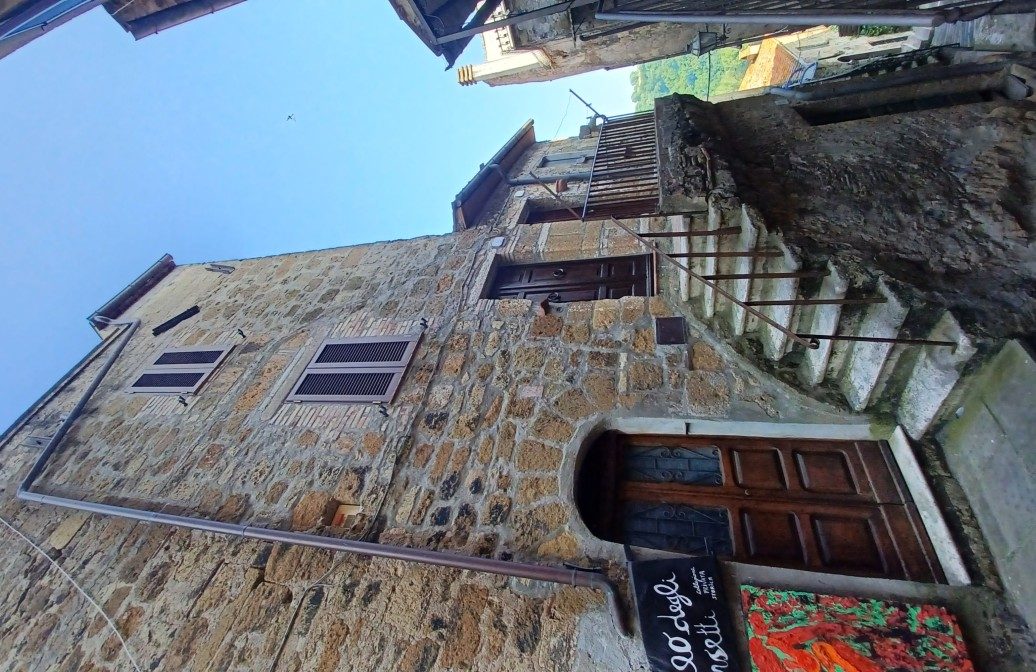 Immobile residenziale · Pitigliano (Grosseto)