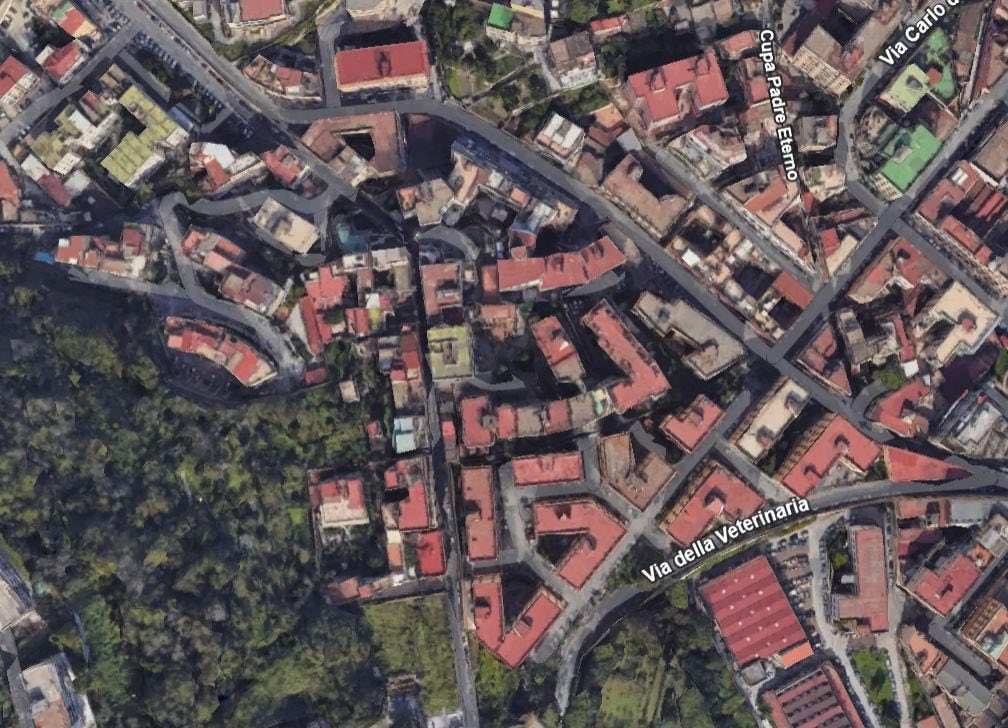 Immobile commerciale · Napoli (Napoli)