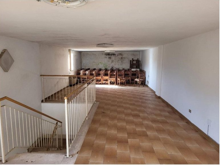 Immobile commerciale · Pisticci (Matera)