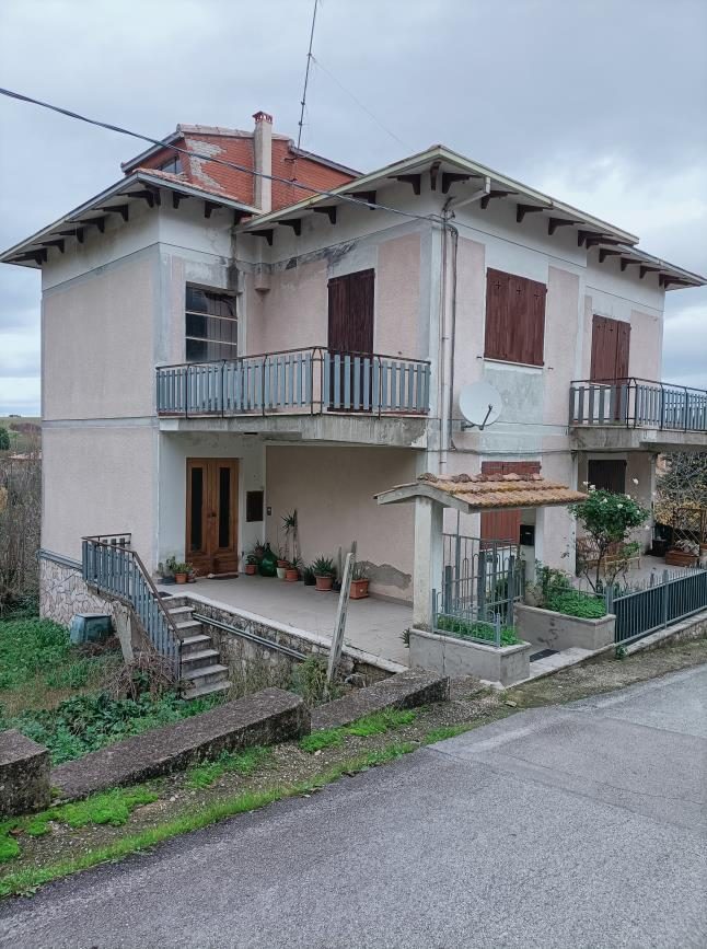 Immobile residenziale · San Lorenzo in Campo (Pesaro e Urbino)