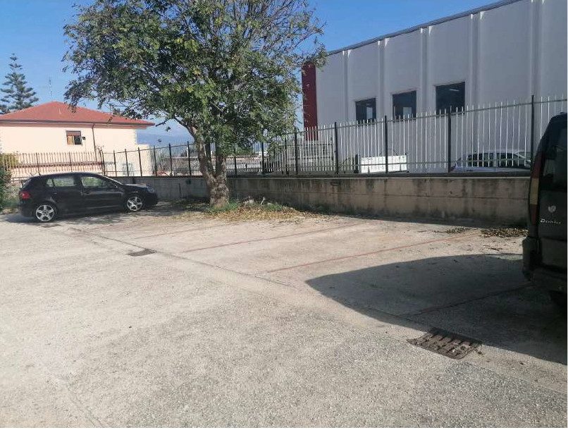 Immobile commerciale · Eboli (Salerno)