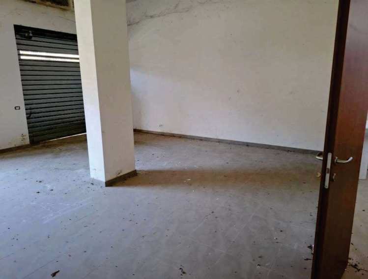 Immobile commerciale · Macchia d'Isernia (Isernia)