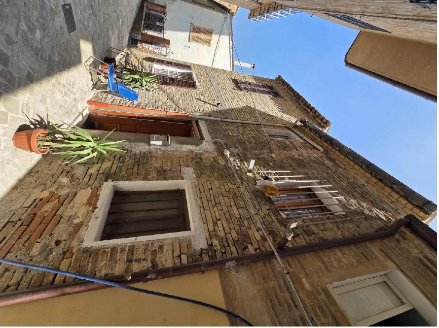 Immobile residenziale · Massa Fermana (Fermo)