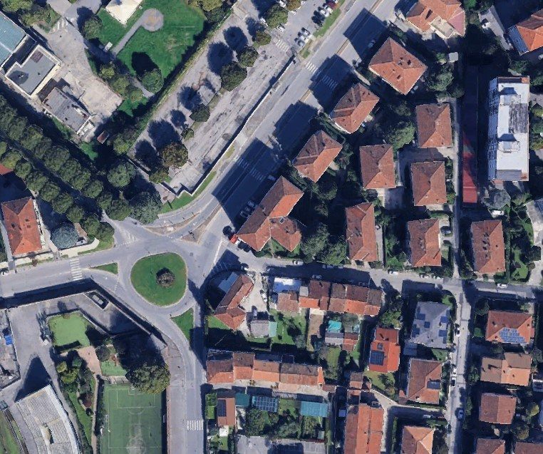 Immobile residenziale · Lucca (Lucca)