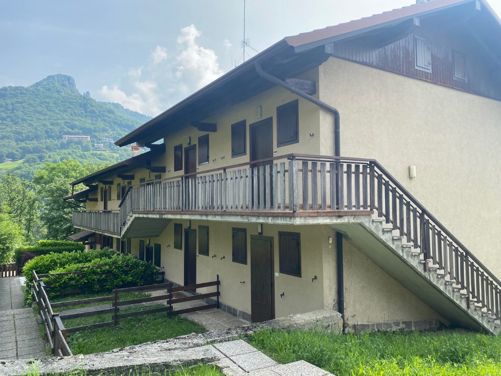 Immobile residenziale · Aviatico (Bergamo)