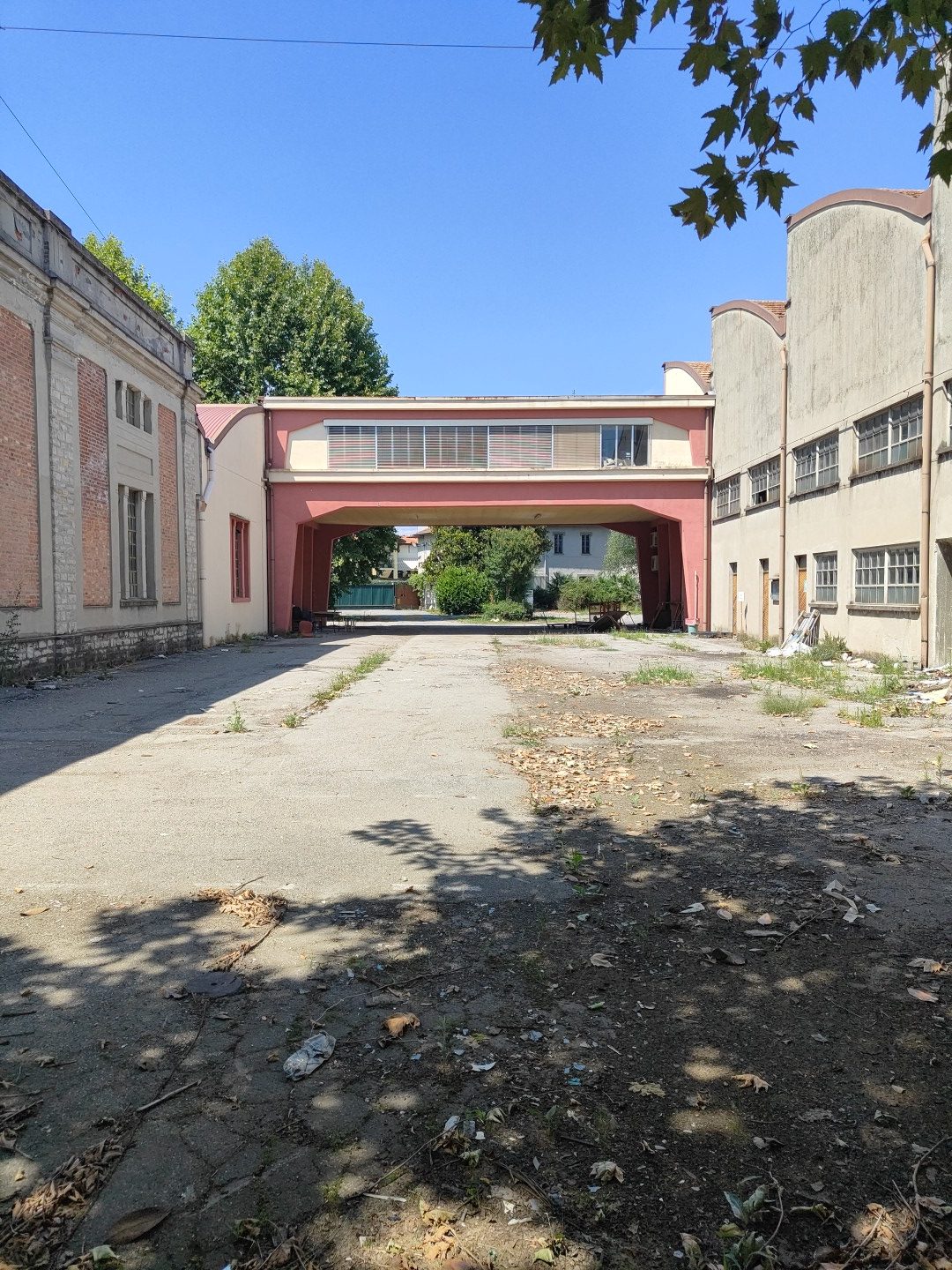 Immobile industriale · Leggiuno (Varese)