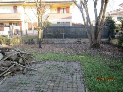 Immobile commerciale · Curtatone (Mantova)