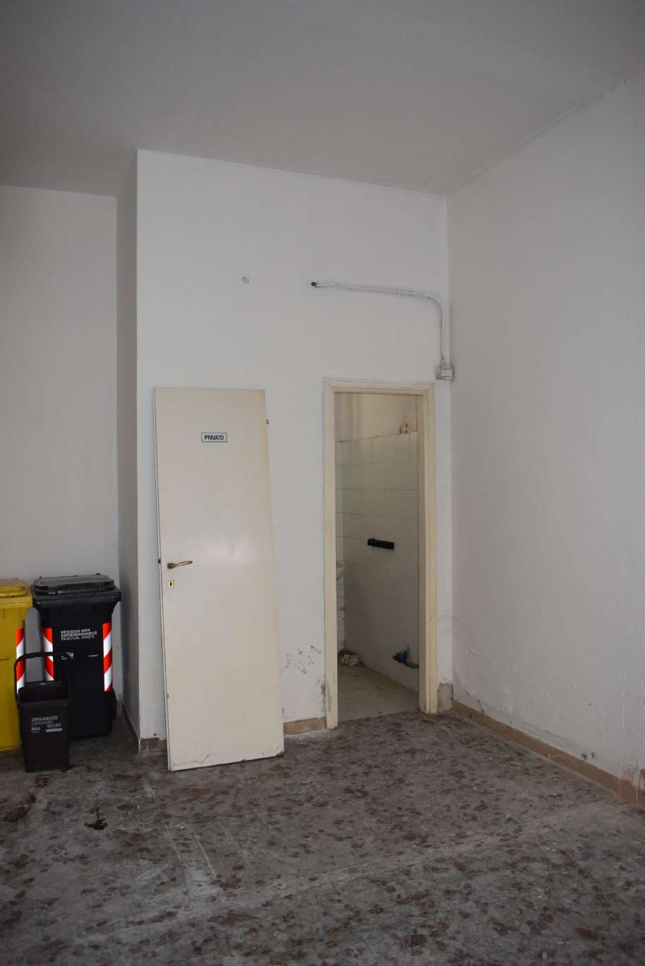 Immobile commerciale · Campi Bisenzio (Firenze)