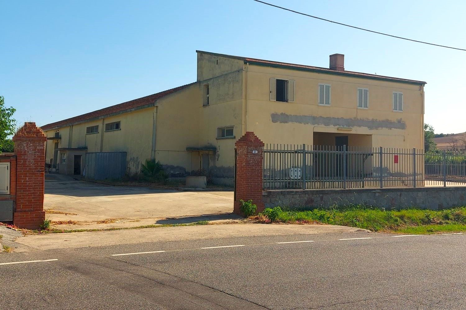 Immobile commerciale · Sanluri (Sud Sardegna)