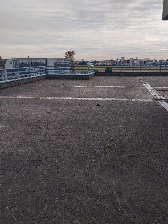 Immobile commerciale · Curno (Bergamo)