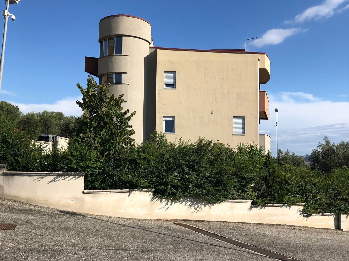 Immobile commerciale · Montalto Uffugo (Cosenza)