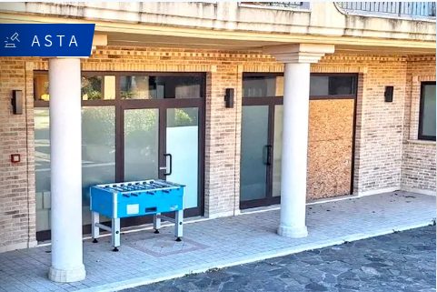 Immobile commerciale · Cingoli (Macerata)