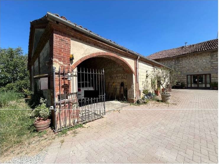 Immobile residenziale · Rosignano Monferrato (Alessandria)